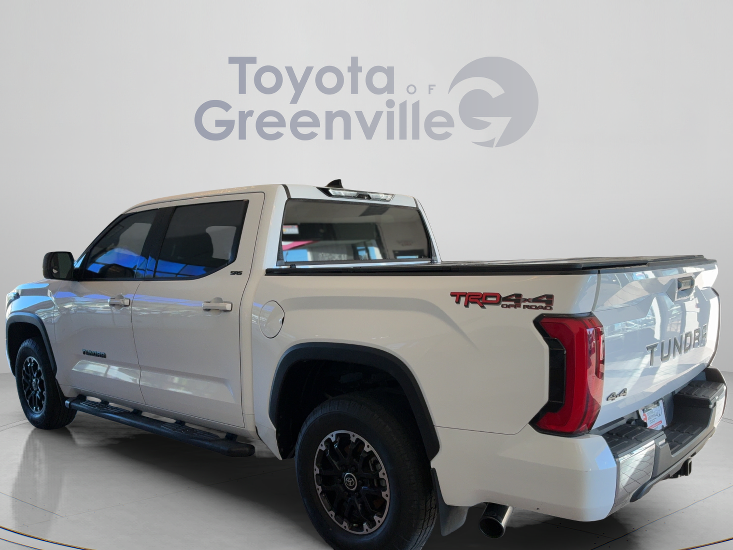 Used 2023 Toyota Tundra SR5 w/ TRD Off-Road Package AWD/4WD image 4