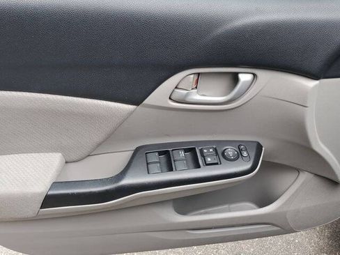 Used 2013 Honda Civic LX image 11