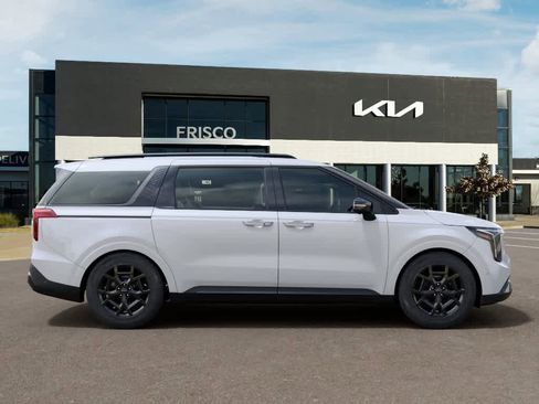 New 2026 Kia Carnival SX Prestige FWD image 7