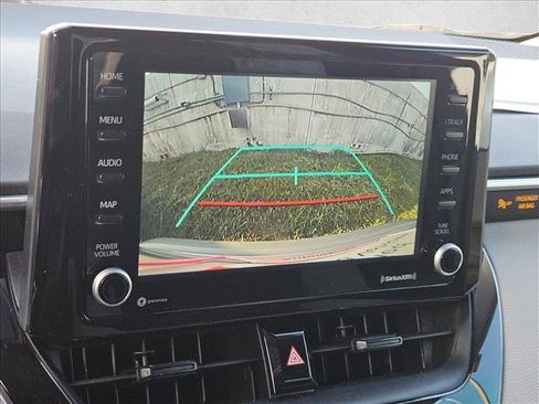 Used 2022 Toyota Corolla LE FWD image 13