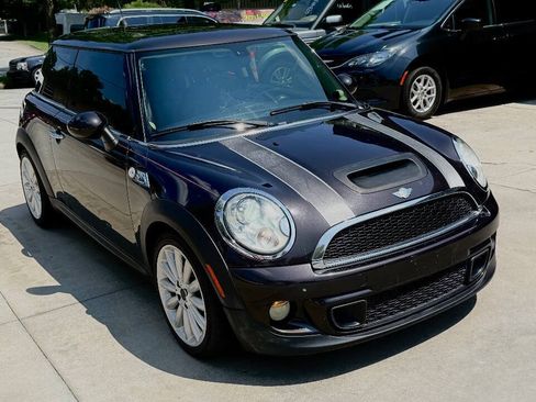 Used 2013 MINI Cooper S FWD image 11