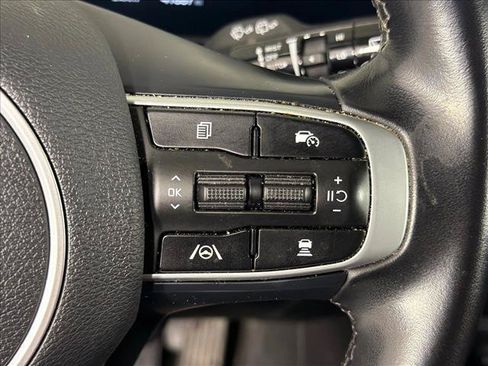 Used 2023 Kia Sportage SX FWD image 28
