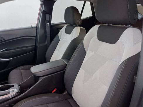 Used 2025 Chevrolet Trax LS w/ LS Convenience Package FWD image 27