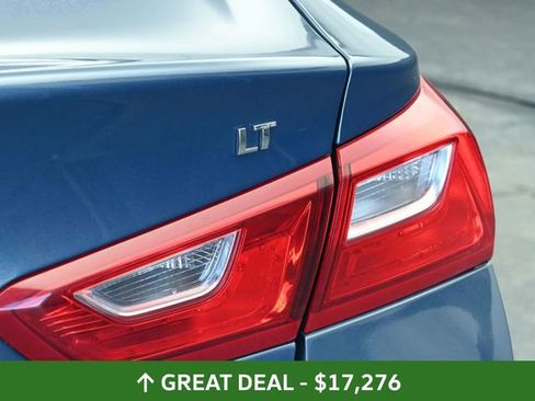 Used 2024 Chevrolet Malibu LT image 15