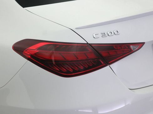 Used 2023 Mercedes-Benz C 300 Sedan image 18