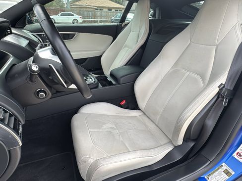 Used 2022 Jaguar F-TYPE Coupe image 14