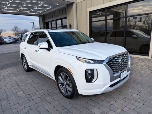 Used 2021 Hyundai Palisade Limited image 22