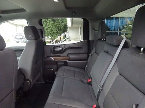 Certified 2021 Chevrolet Silverado 1500 RST image 24