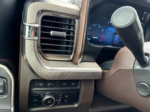 Used 2023 Ford F250 King Ranch w/ Chrome Package AWD/4WD image 27