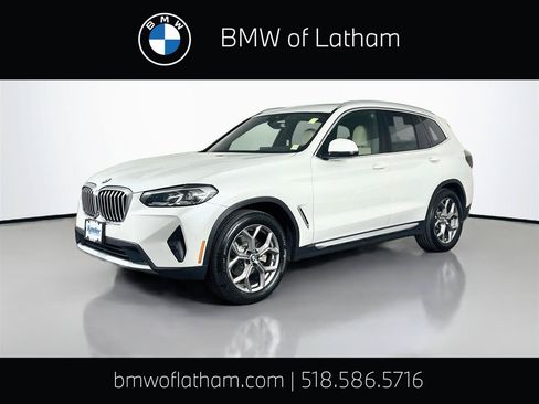 Used 2022 BMW X3 xDrive30i w/ Premium Package 2 AWD/4WD image 1