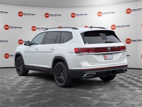 New 2026 Volkswagen Atlas SE image 7