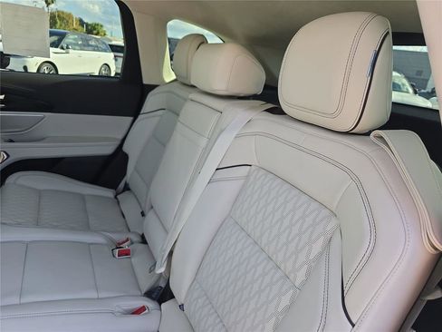 New 2026 Lincoln Nautilus Black Label AWD/4WD image 12