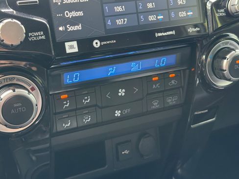 Used 2022 Toyota 4Runner TRD Pro AWD/4WD image 26