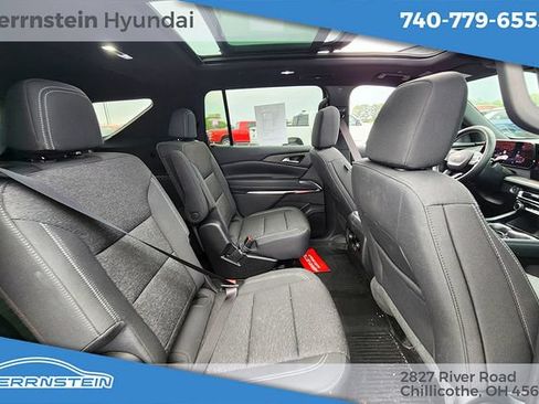 Used 2026 Chevrolet Traverse LT w/ Sun and Wheel Package AWD/4WD image 27