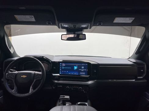 Used 2024 Chevrolet Silverado 1500 High Country w/ Z71 Off-Road Package image 8