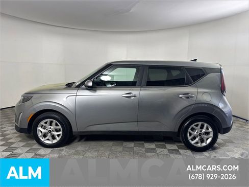 Used 2025 Kia Soul LX w/ LX Technology Package image 8