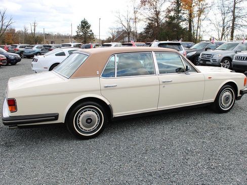 Used 1991 Rolls-Royce Silver Spur II image 11