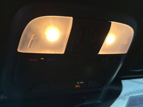 Used 2025 Subaru Crosstrek 2.5i Sport w/ Crosstrek Mirror Package AWD/4WD image 31