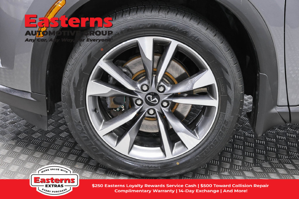 Used 2023 INFINITI QX60 Luxe w/ Cargo Package FWD image 37