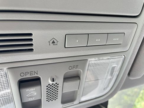 Used 2014 Honda Accord EX-L image 34