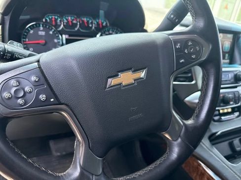Used 2015 Chevrolet Suburban LTZ AWD/4WD image 11