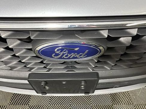 Used 2024 Ford Escape Active AWD/4WD image 8