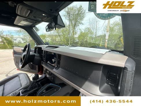 Used 2024 Ford Bronco Wildtrak AWD/4WD image 30