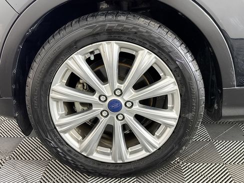 Used 2017 Ford Escape Titanium image 36