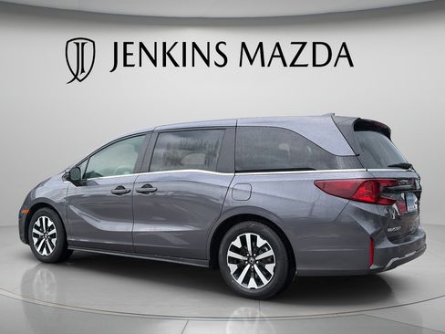 Used 2025 Honda Odyssey EX-L image 4