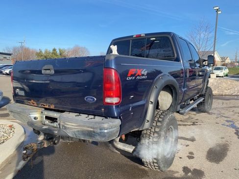 Used 2004 Ford F250 4x4 Crew Cab Super Duty image 3