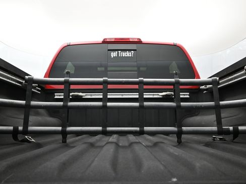 Used 2023 Nissan Frontier PRO-4X w/ Pro-4X Premium Package image 6