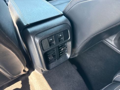 Used 2025 Ford Bronco Outer Banks AWD/4WD image 14