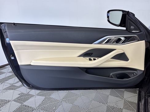 Certified 2024 BMW 430i Convertible w/ M Sport Package RWD image 14