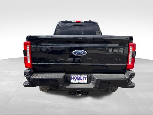 Used 2024 Ford F250 Lariat w/ Sport Appearance Package AWD/4WD image 4
