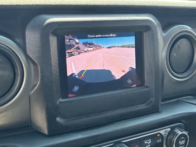 Used 2023 Jeep Gladiator Sport AWD/4WD image 32