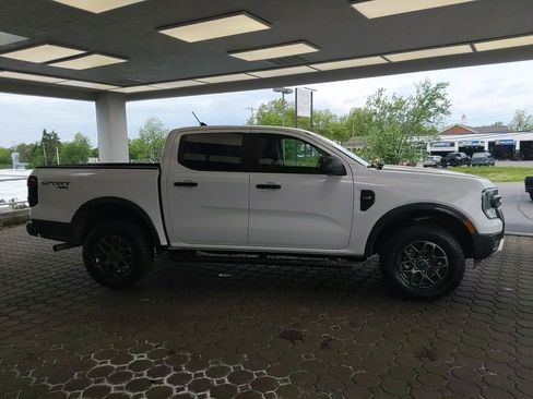 Used 2024 Ford Ranger XLT w/ Equipment Group 301A High AWD/4WD image 5