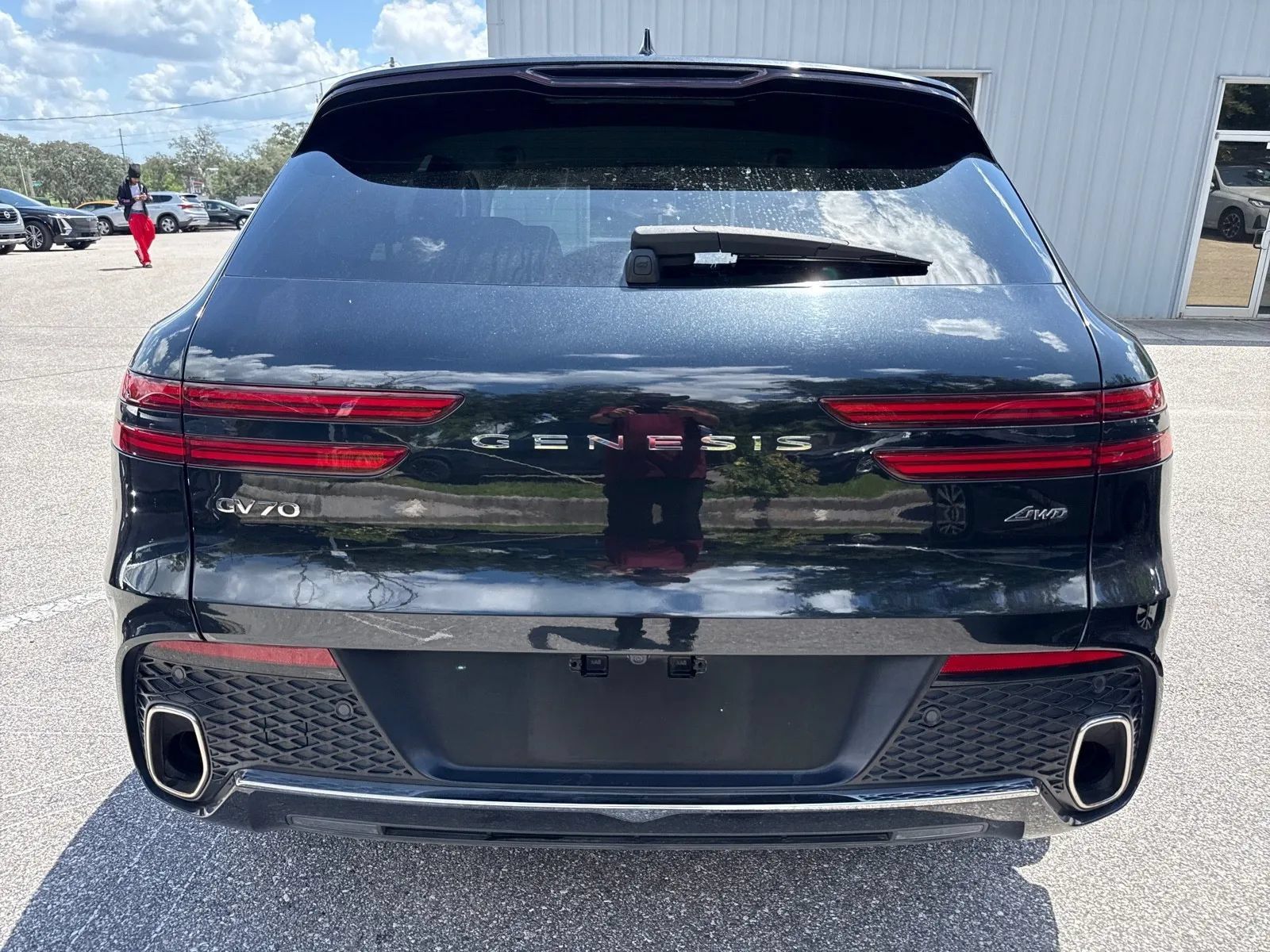 Used 2025 Genesis GV70 2.5T AWD/4WD image 9
