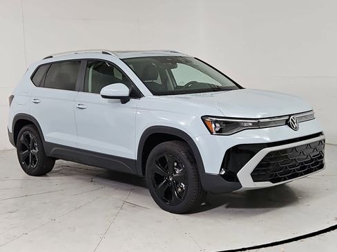 New 2026 Volkswagen Taos SEL AWD/4WD image 8