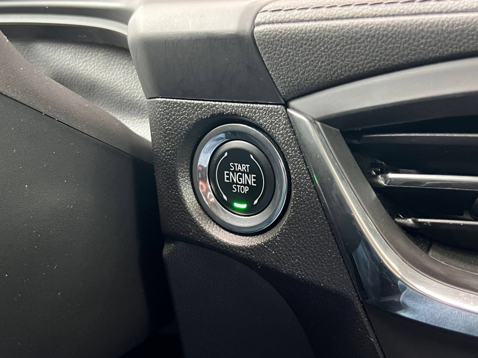 Used 2025 Buick Encore GX Preferred FWD image 21