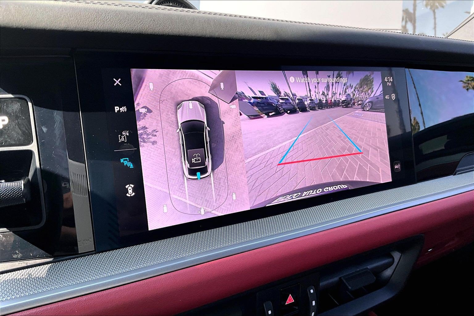 Certified 2025 Porsche Cayenne E-Hybrid Coupe w/ Premium Package Plus AWD/4WD image 21