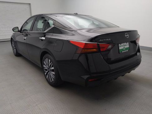 Used 2023 Nissan Altima 2.5 SV image 5