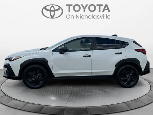 Used 2024 Subaru Crosstrek 2.0i AWD/4WD image 3