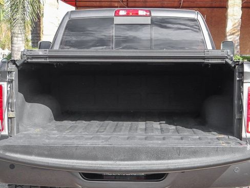 Used 2014 RAM 2500 Limited image 10