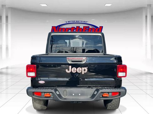 Used 2022 Jeep Gladiator Mojave image 4