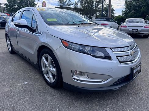 Used 2015 Chevrolet Volt Premium w/ Premium Trim Package FWD image 8
