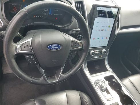 Used 2022 Ford Edge Titanium w/ Equipment Group 301A AWD/4WD image 19