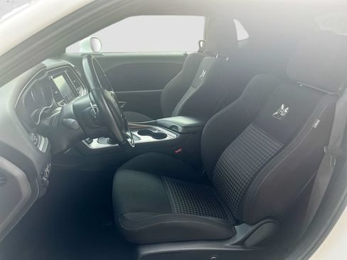 Used 2021 Dodge Challenger R/T Scat Pack RWD image 22
