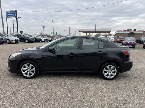 Used 2013 MAZDA MAZDA3 i Sport image 5