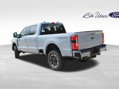 New 2026 Ford F250 Lariat w/ Tremor Off-Road Package AWD/4WD image 4