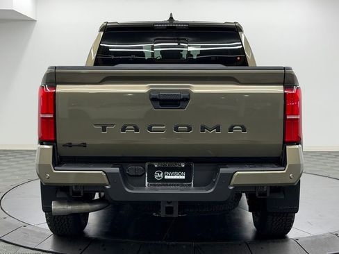 New 2026 Toyota Tacoma TRD Off-Road AWD/4WD image 10